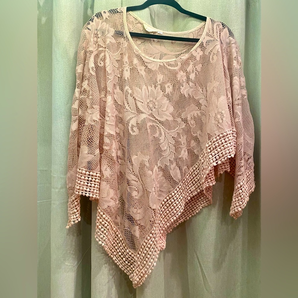Boho lace poncho